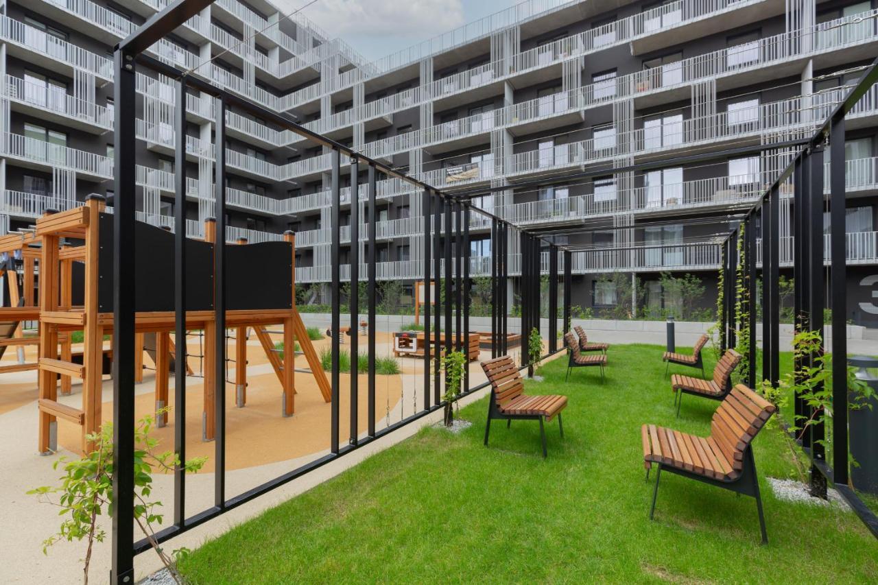 Stacja Wola Apartment Guminska By Noclegi Renters Warsaw Luaran gambar